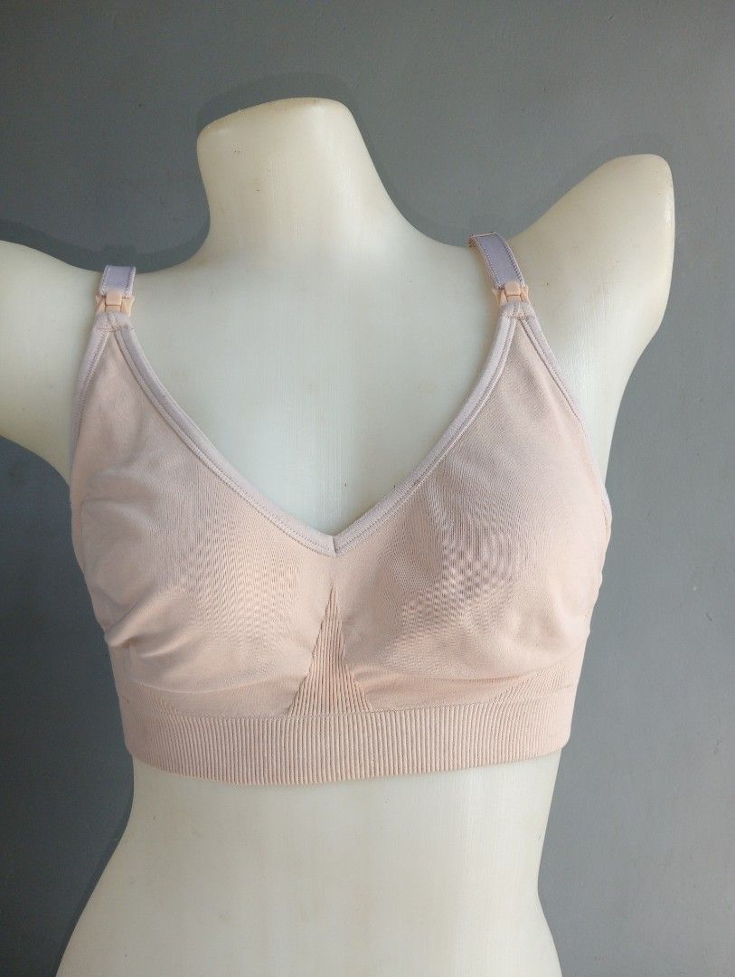 36dd Paramour bra thin pads with underwire, Women's Fashion, Undergarments  & Loungewear on Carousell