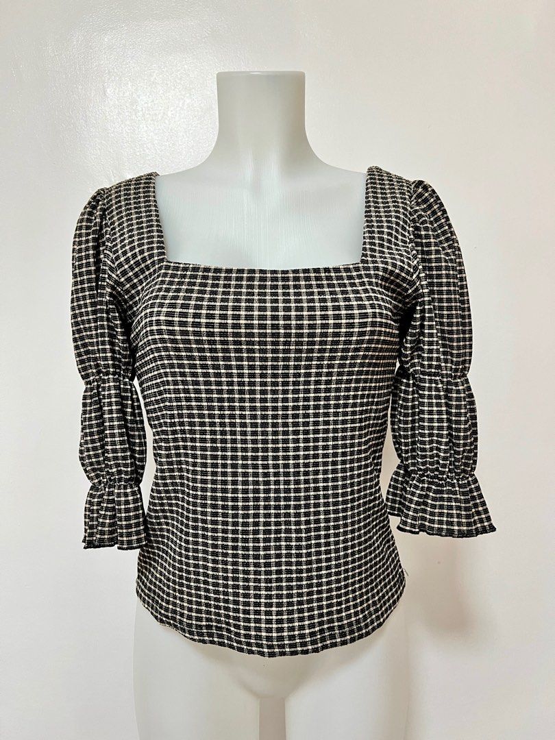 Mango Square Neck Plaid Puff Sleeves Recycled Top (Category: Blouses) located in Quezon City. Submitted by purposefuldecluttering (Listing ID 1291425765, Image 3). Description: No flaw First 2 photos from pinterest, for reference only..
