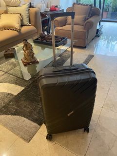 (Category: ) located in . Submitted by calliemanila (Listing ID 1291411332, Image 1). Description: .