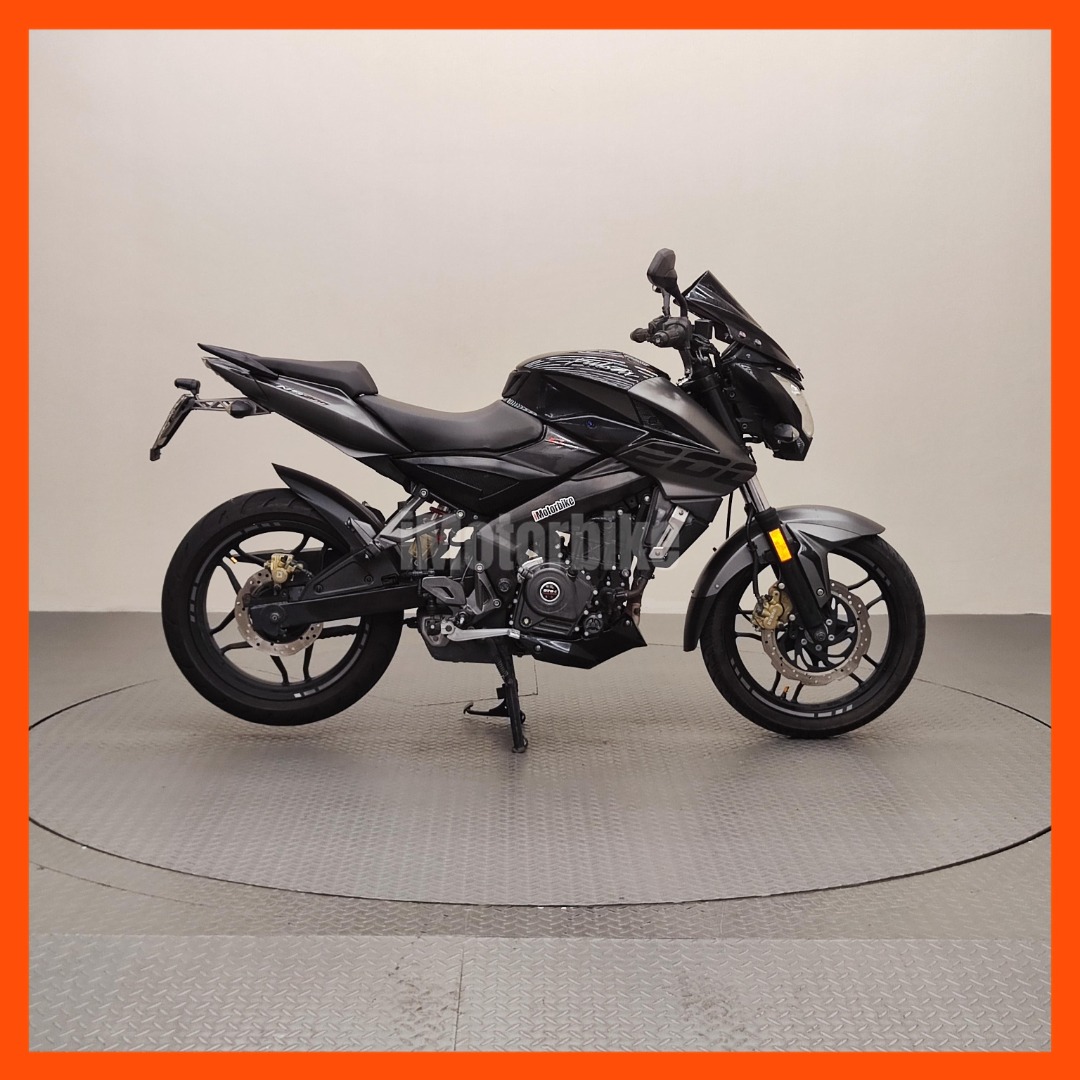 Rouser 200 store ns 2019