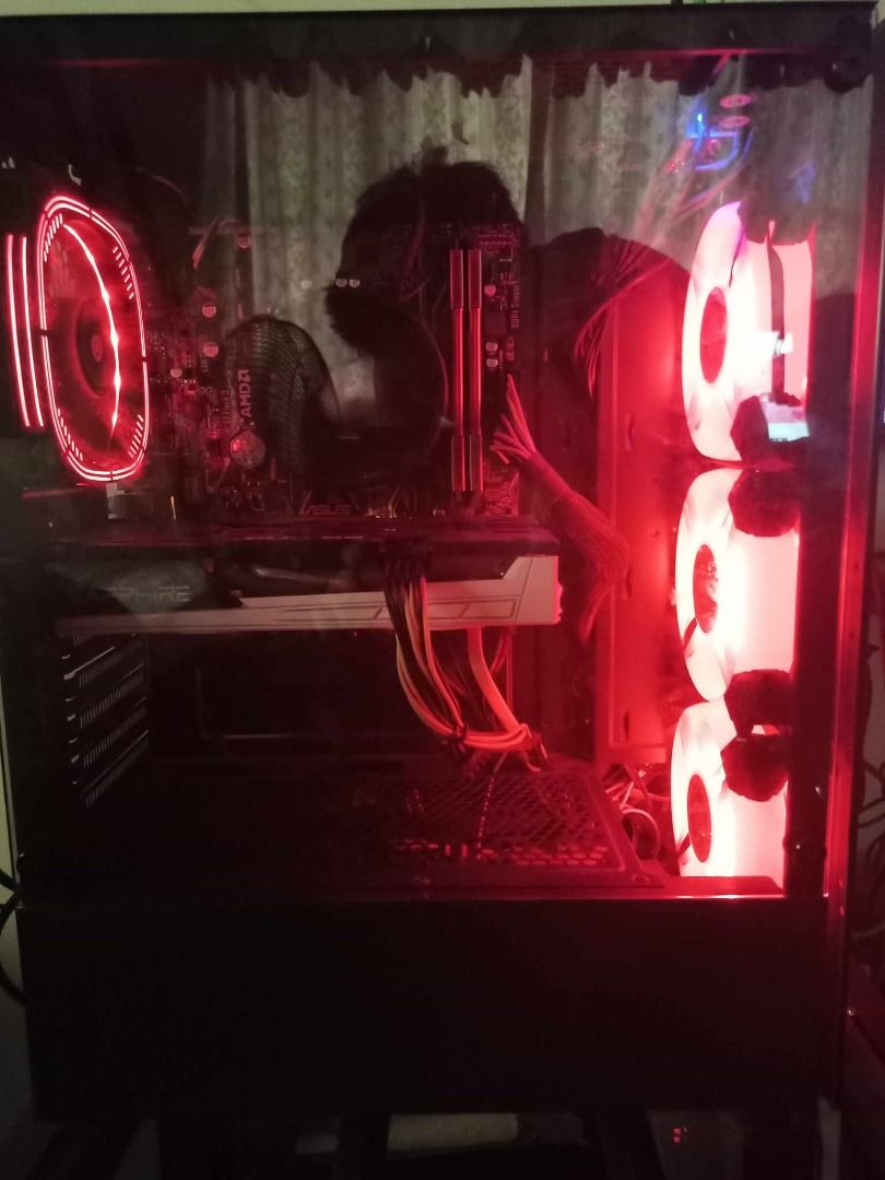 MONITOR & SYSTEM UNIT (Category: Computer Parts) located in Davao. Submitted by maaaaybueno (Listing ID 1291468691, Image 1). Description: For sale! 📣📣 📌Ryzen 5 2600 6 cores 12 threads (brand new stock cooler) 📌Asus Prime A320M-K (No Backplate pero pwede ra palitan) 📌PULSE RX 5600 XT 6G GDDR6 📌2x8 16GB DDR4-3200mhz 📌Ramsta 256GB SSD 📌Cougar XTC 600W 📌Inplay Meteor 1 Case 📌Inplay Fans 4x 📌Dell 24 inch Monitor 60Hz 💗💗 4-5 months old an