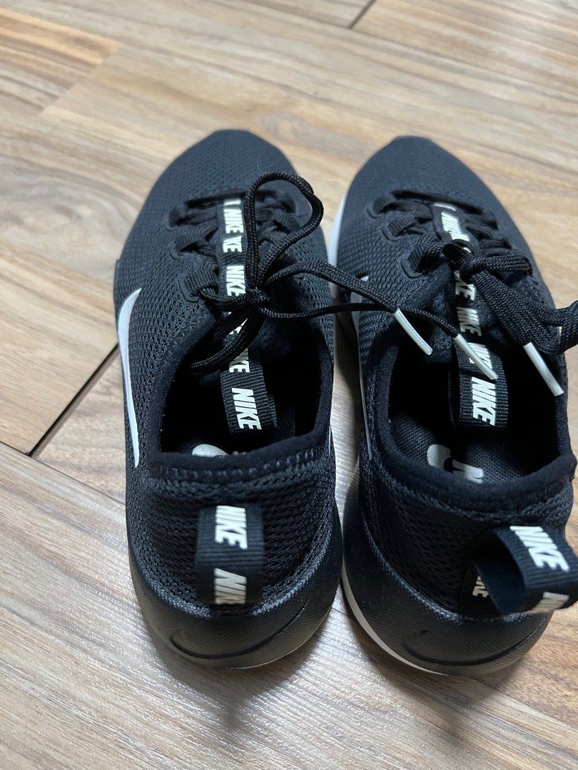 nike ashin modern on feet