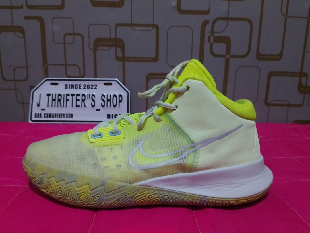Kyrie 4 volt store
