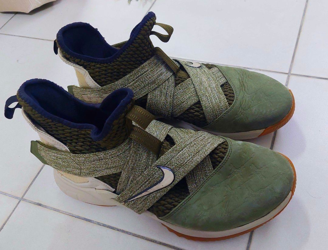 Soldier 12 sale land and sea
