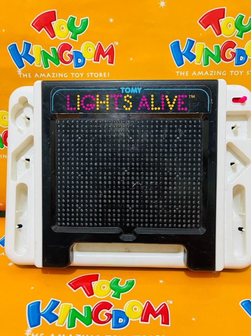 Lights alive toy top