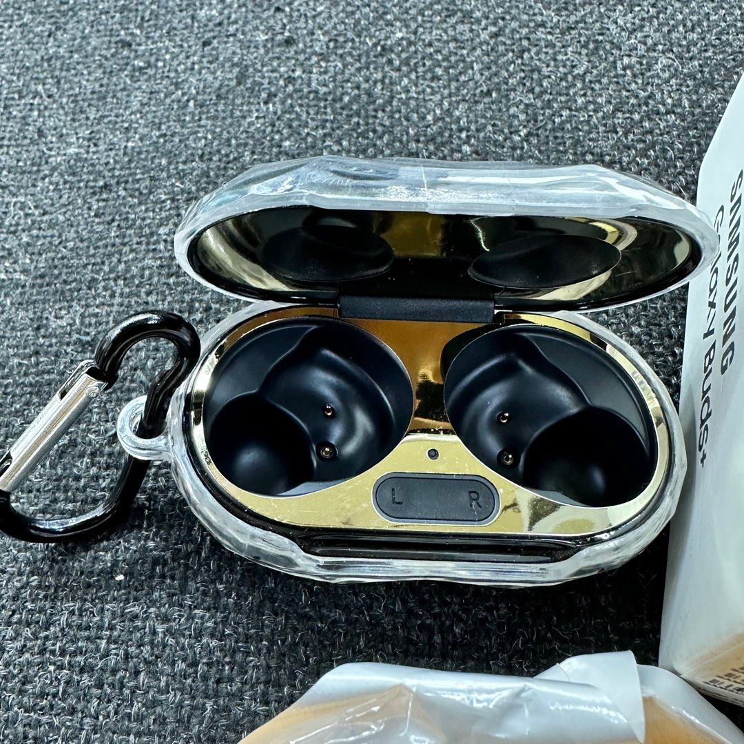 ORIGINAL SAMSUNG GALAXY BUDS PLUS (Category: Earphones) located in Pasig City. Submitted by norpearlsandgems.ph (Listing ID 1291467335, Image 2). Description: FS: Original Samsung Galaxy Buds Plus (Only the case) (Rechargable) Inclusions: Box Charger (Adapter) 2 Buds case cover (Brandnew) Earbuds cover 1 Silver proof film RFS: Nawala ko yung earbuds mismo haha kaya di ko na po ginamit. Halos brandnew dahil less than 1 month ko palang nagamit. (Bo
