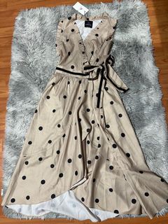 (Category: ) located in . Submitted by AALUCIA (Listing ID 1291431482, Image 1). Description: .