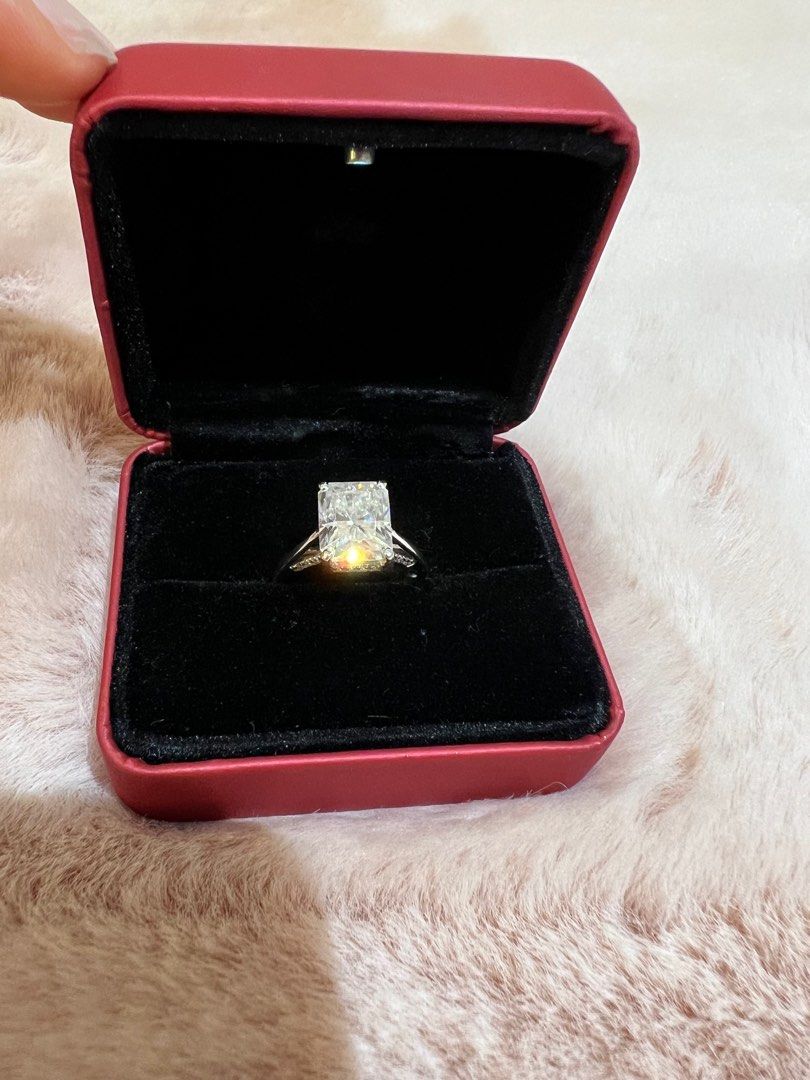 Moissanite glorietta hotsell