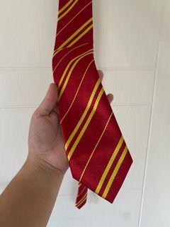 Red/Yellow Necktie [Armando Caruso] Harry potter theme