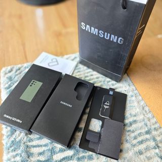Samsung Galaxy S24 Ultra Box, Manual, Sim Pin, Paperbag