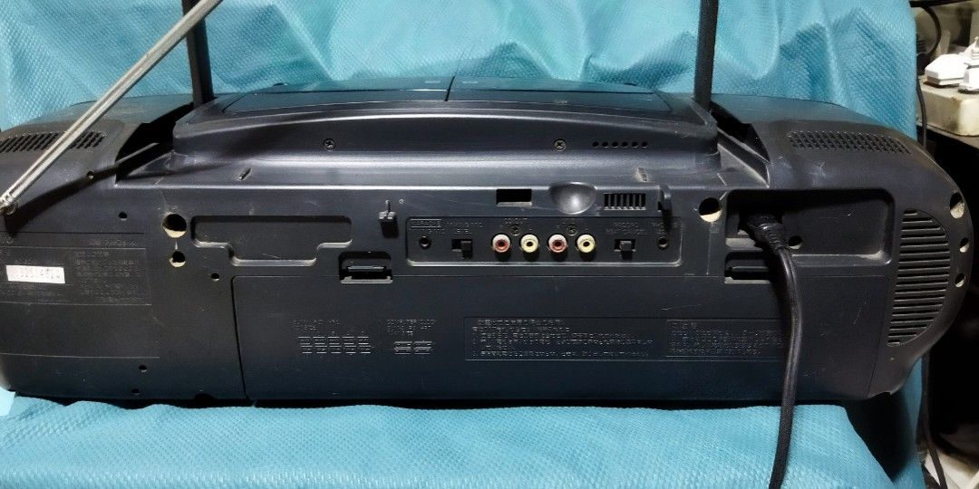 Sanyo PH-Z9 (K) CD Radio (Category: Portable Music Players) located in Pasay City. Submitted by marineljapansurplus (Listing ID 1291395736, Image 3). Description: Pls read. Basahin mo muna. Para di ka naliligaw Ng landas.. 😄 Sanyo CD Radio Made in JAPAN Model: PH-Z9(K) Boombox CD 💿: Working (CD-R/RW playable) Tuner 📻: Working (AM complete all local station. FM UpTo 90mhz only) Cassette 📼: need to replace the worn out belt. As is... With Line-