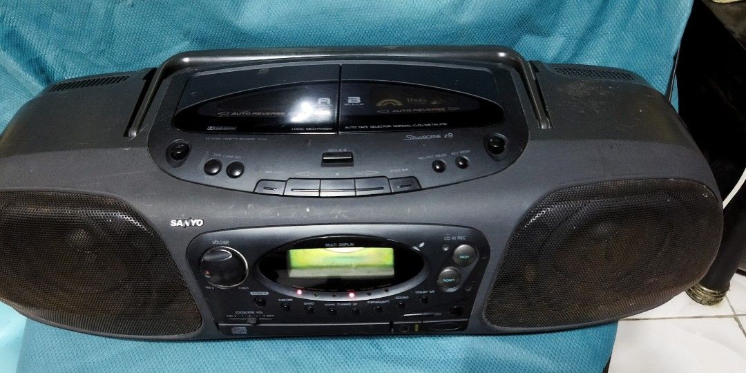 Sanyo PH-Z9 (K) CD Radio (Category: Portable Music Players) located in Pasay City. Submitted by marineljapansurplus (Listing ID 1291395736, Image 2). Description: Pls read. Basahin mo muna. Para di ka naliligaw Ng landas.. 😄 Sanyo CD Radio Made in JAPAN Model: PH-Z9(K) Boombox CD 💿: Working (CD-R/RW playable) Tuner 📻: Working (AM complete all local station. FM UpTo 90mhz only) Cassette 📼: need to replace the worn out belt. As is... With Line-