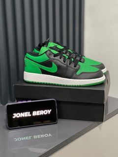 🚨BELOW SRP🚨 Air Jordan 1 Low Gs “Lucky Green” size 5Y / 6.5 women’s