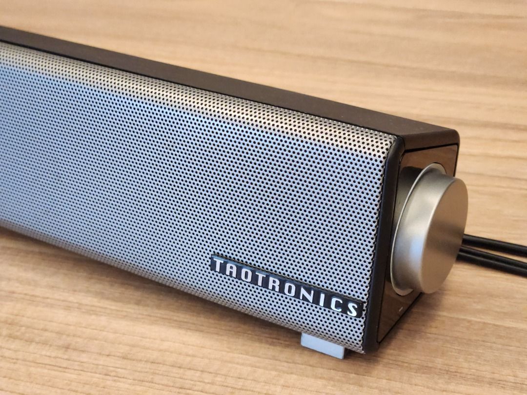 Taotronics mini sound bar top