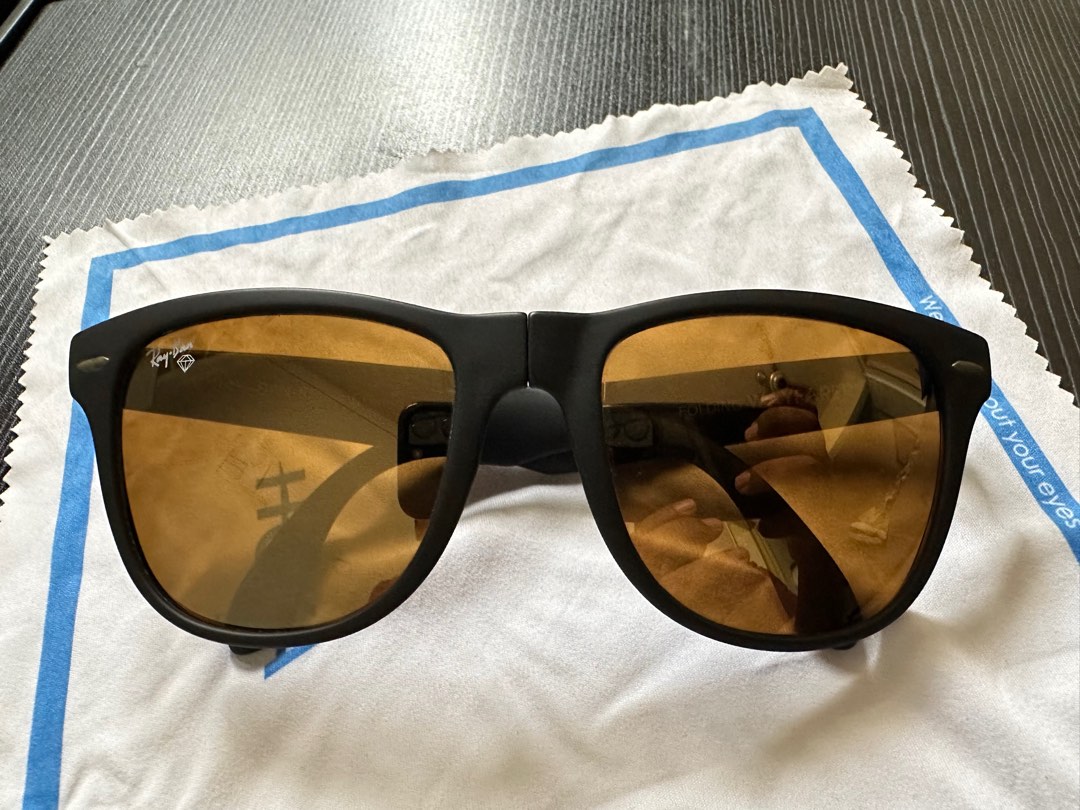 vintage B L Ray Ban wayfarer folding diamond hard lenses