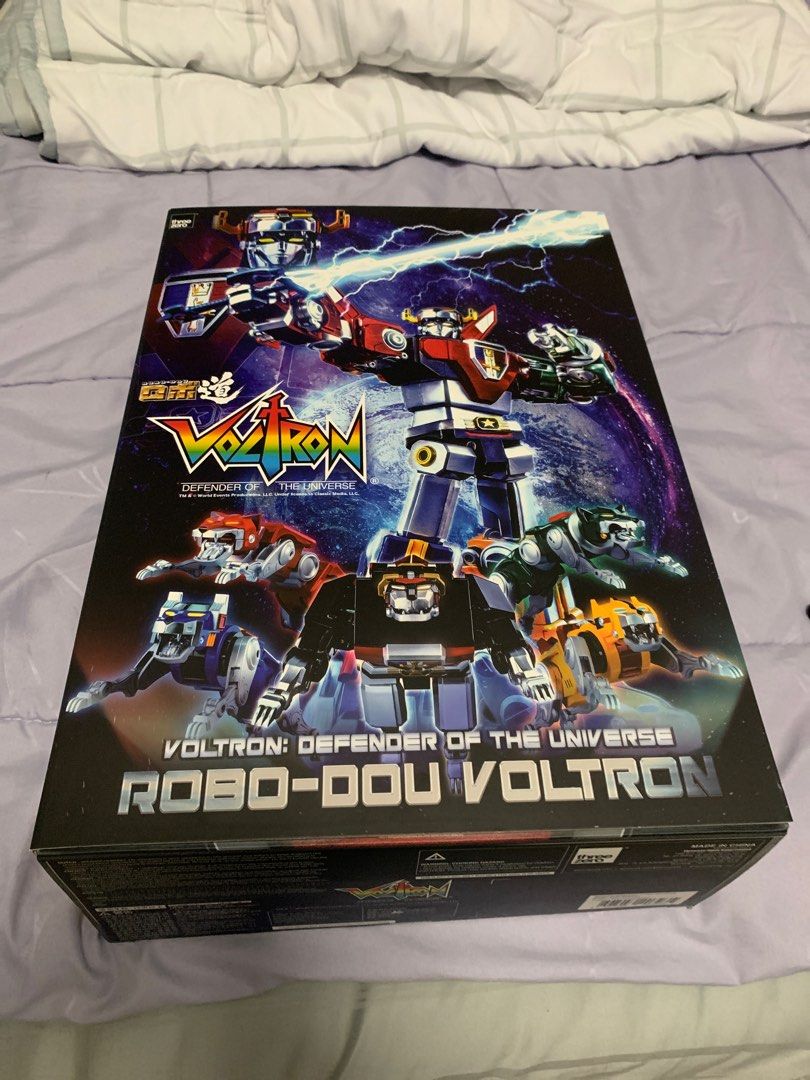 Voltron - threezero (Category: Toy Figures) located in Singapore. Submitted by tawtawtalon (Listing ID 1287724034, Image 7). Description: Original from Threezero original box never displayed checked quality - 💯% negotiable full details here: https://www.threezerohk.com/product/voltron-defender-of-the-universerobo-dou-voltron/.