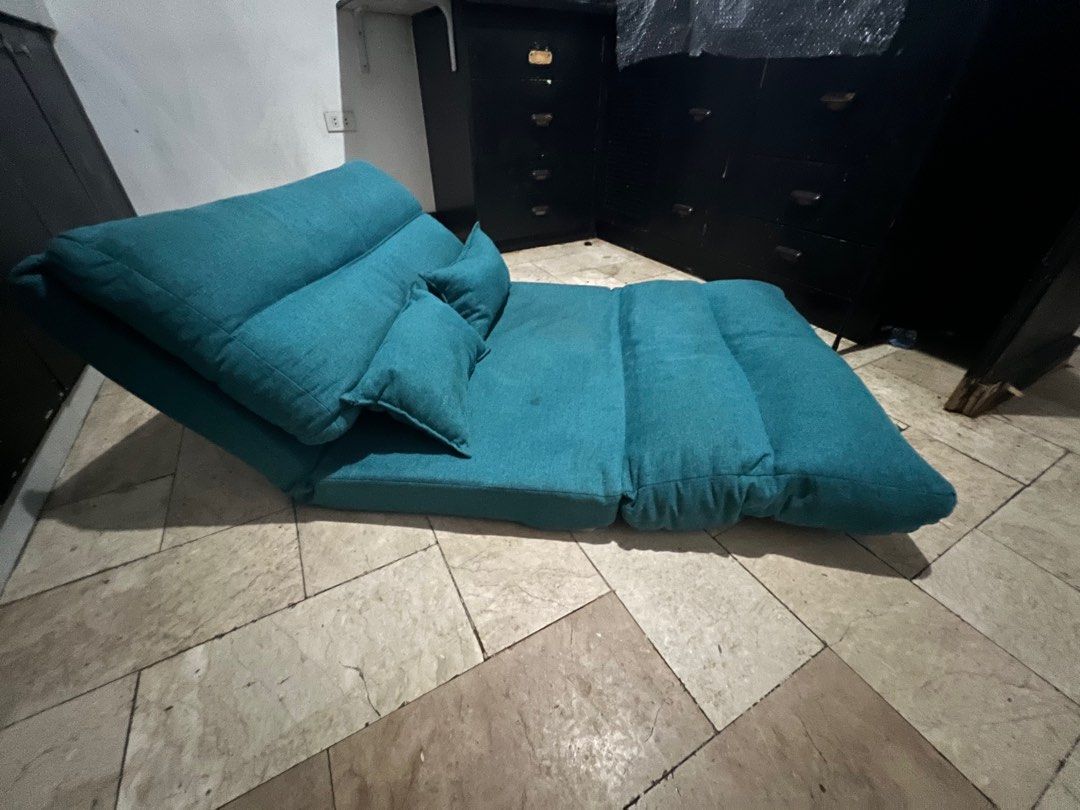 3-1 Reclining Sofa Bed (Category: Sofas) located in Caloocan City. Submitted by ojdelacruzii (Listing ID 1291633638, Image 3). Description: RFS: Moving Houses no Space Issue: Has a Slight Dog Smell (I use to Sleep beside my dog) Bought in 2017 from Blims Furniture for 28,000php Slightly Negotiable Pick-Up Eastwood City.