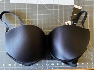 (Category: ) located in . Submitted by acelthings (Listing ID 1291645595, Image 1). Description: .
