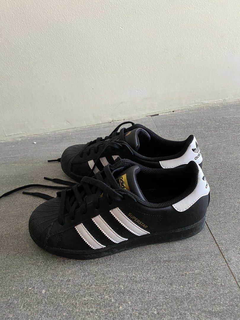Adidas Superstar Mens 4.5 Womens 6 Women s Fashion Footwear Sneakers on Carousell