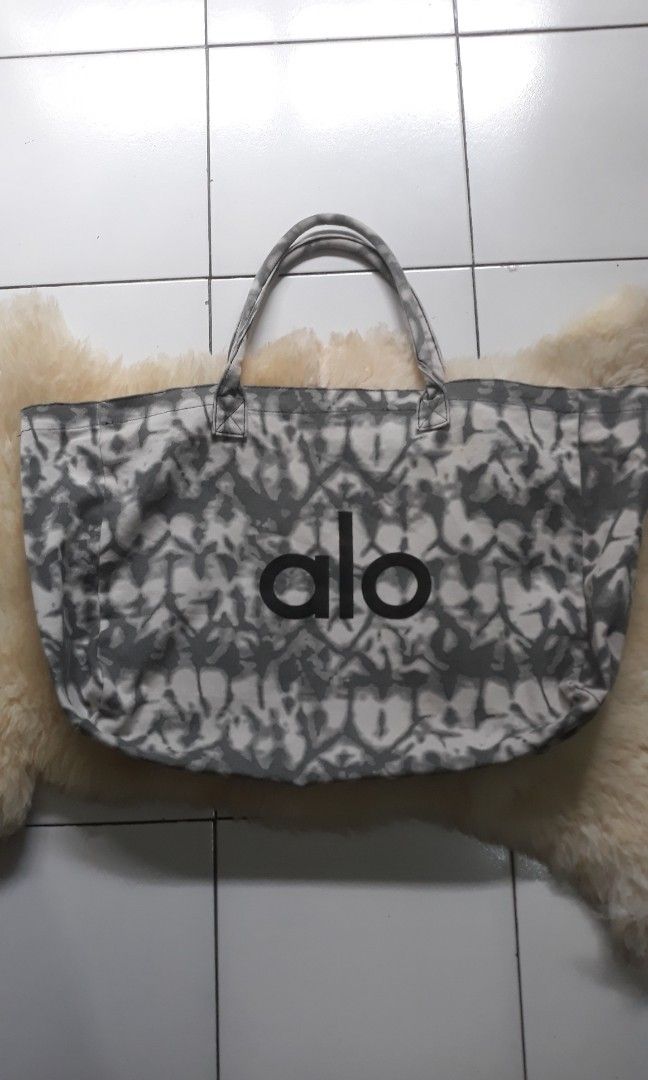 ALO, Alo Yoga Bag, Grey TieDye, One Size