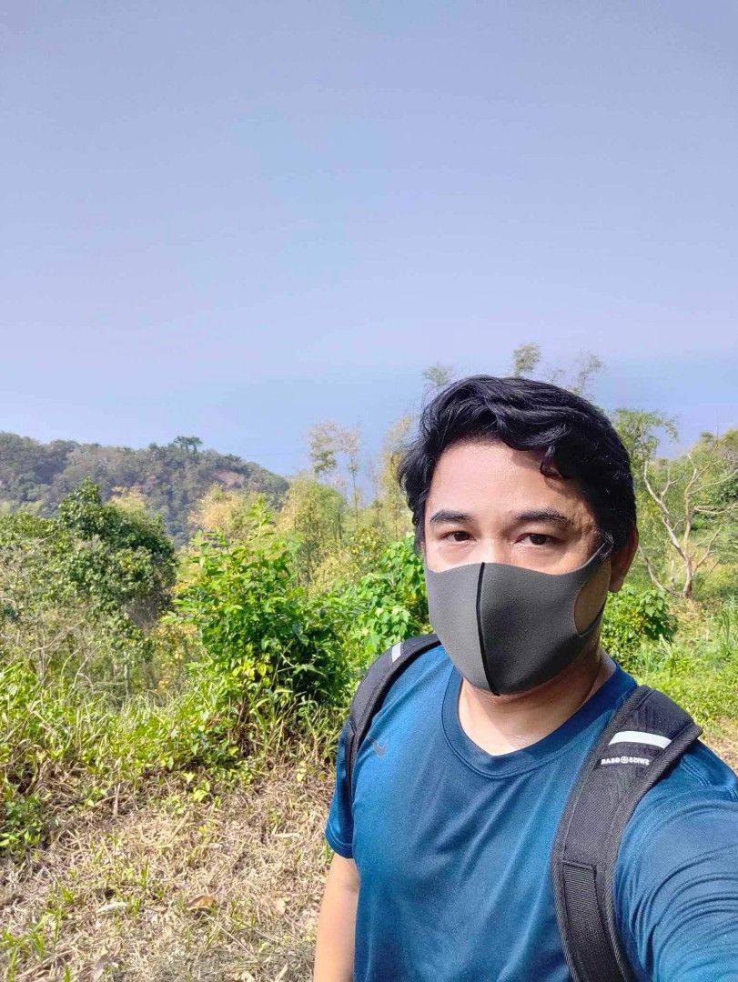Anilao Mabinin Batangas (Category: Lot) located in Paranaque City. Submitted by joshg1825 (Listing ID 1291554150, Image 2). Description: FOR SALE!!! PLS READ CAREFULLY. Frontal lots beside the national road Only 10 minutes Across the beach Available lots 100 sqm up Flexible Terms/ 0 interest 5years up 100k reservation 3weeks deductible whole price , 50 percent dp can build already Lotplan for this upon request . Overlooking lots with view 12k per