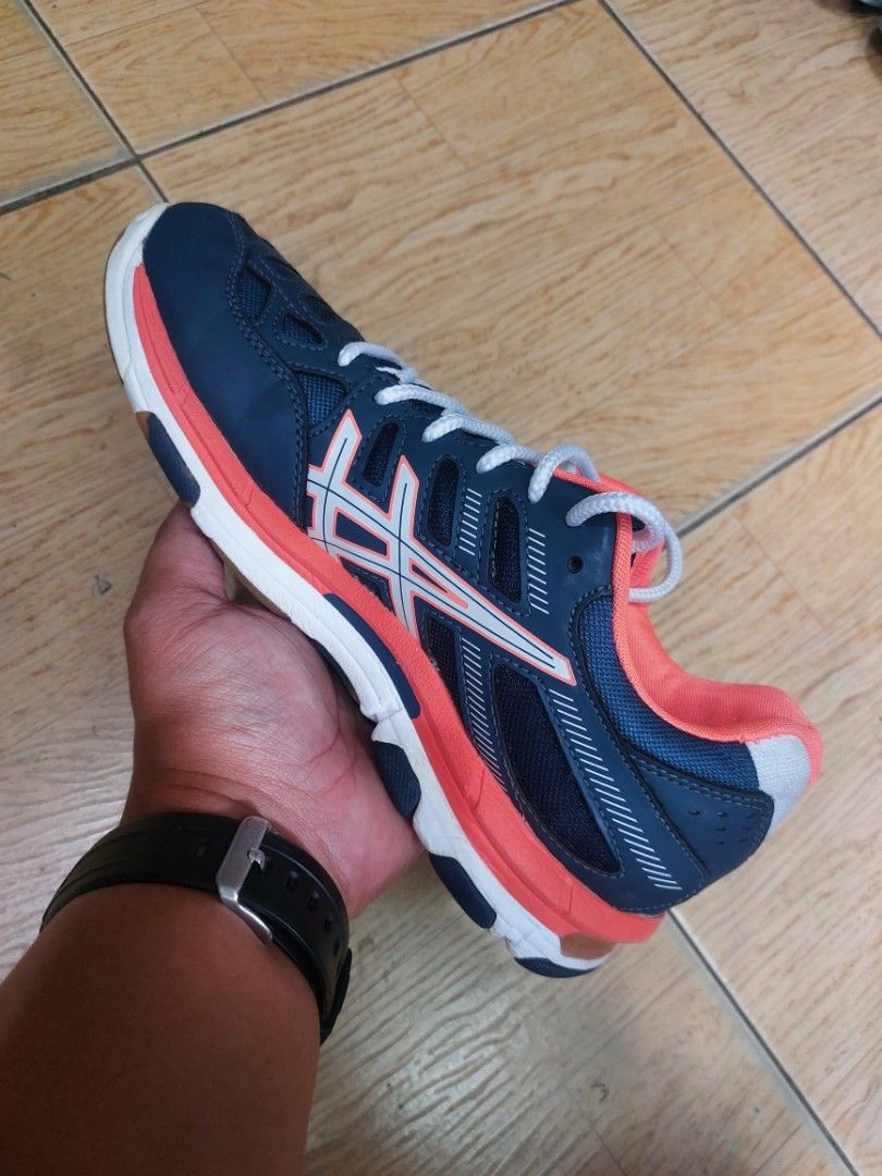 Asics Volleycross Revolution Women s Netball Volleyball Shoes 24 cm Women s Fashion Footwear Sneakers on Carousell