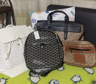 (Category: ) located in . Submitted by ClosetCleanUp (Listing ID 1291652493, Image 1). Description: .