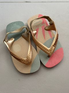 Baby Havaianas slippers