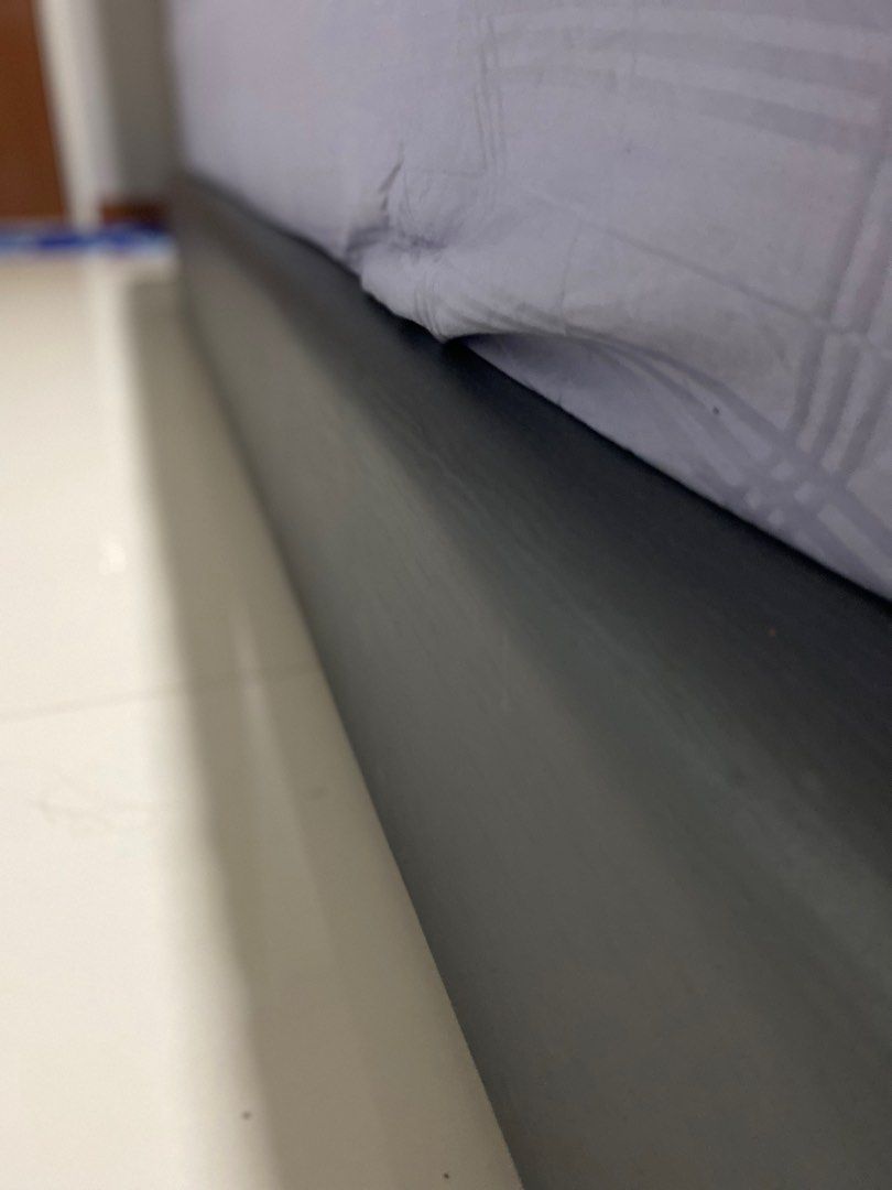 Bed Devin (Category: Bed Frames & Mattresses) located in Singapore. Submitted by jasonyia (Listing ID 1291555237, Image 3). Description: - Well maintained - 1 X queen size bed Devin (Pearl White) - 1 X King size bed Devin (Grey) - 1 X Double bed pull-out (Blue) - Self-collection at 681803 - Moving out by 30th March 2024..