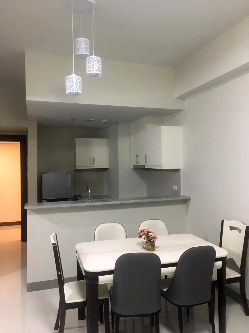 BGC Fully Furnished 1BR Condo For Rent Uptown Parksuites 1BR Corner