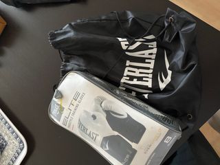 （分類：）位於 。 由 soowylo 提交（商品編號 1291553678，圖片 1）。簡介： 。