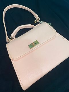Affordable handbag brands malaysia store