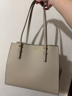 （分類：）位於 。 由 thythythy123 提交（商品編號 1291705267，圖片 1）。簡介： 。