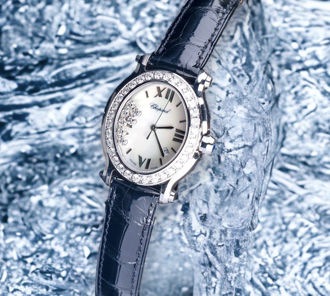 Chopard happy sport top oval 7 floating diamonds