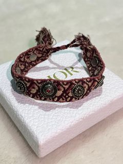 Christian dior frienship bracelet