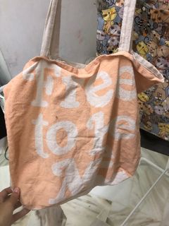 (Category: ) located in . Submitted by fajreen1612 (Listing ID 1291682696, Image 1). Description: .