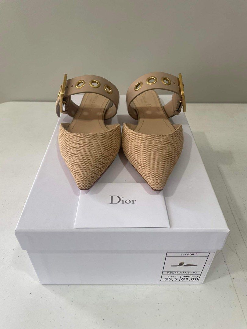D-Dior mules size 35.5 (Category: Sneakers & Footwear) located in Manila. Submitted by donna___ (Listing ID 1291566155, Image 1). Description: So so hard to let this go. Brand new (only tried on indoors) With box and dust bags Ganda in person!!! Rfs: wrong size.