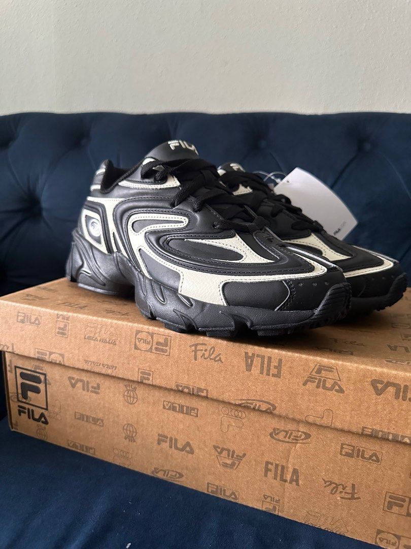 Fila buzzard top