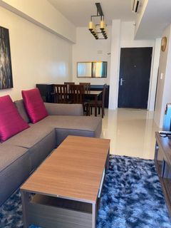 For Rent 1BR w/ parking in Bristol at Parkway Place Alabang