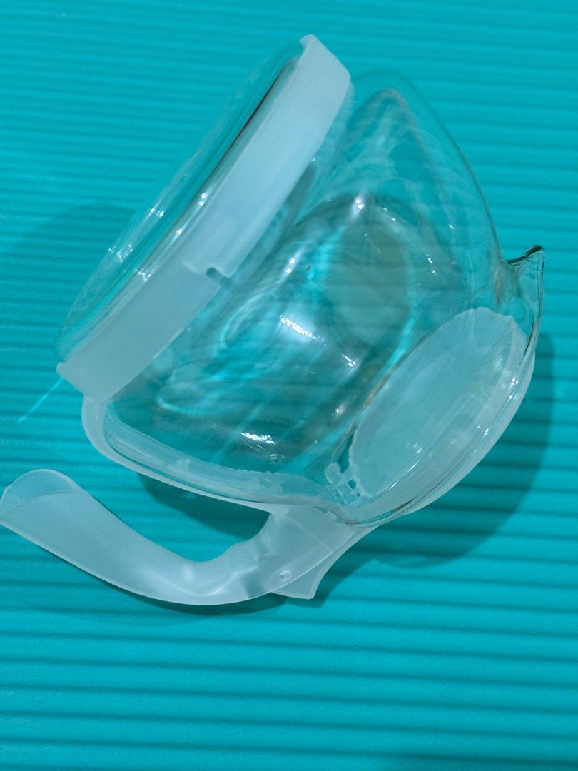 Glass Tea Pot (Category: Kettles & Airpots) located in Quezon City. Submitted by soldoutmnl (Listing ID 1291680774, Image 3). Description: .