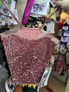 (Category: ) located in . Submitted by wine.roses (Listing ID 1291630334, Image 1). Description: .
