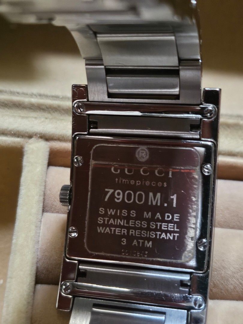 Gucci 7900M.1 Mens watch stainless steel