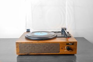 Himig Record Players