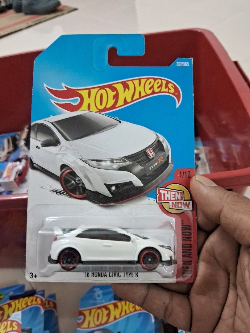 Hotwheels 16 Honda Civic Type R Hobbies Toys Toys Games on Carousell