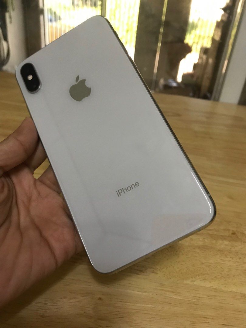 Iphone Xs Max 256gb (Category: iPhone X Series) located in Cavite. Submitted by rwyanewade39874 (Listing ID 1291621478, Image 2). Description: Selling my personal phone Iphone Xs Max 256gb No issues Gagamitin mo nalang Face ID ✅ Truetone✅ No icloud issue Makinis front and back glass Makunat batt Unit only Free cases Test to sawa upon meetup Video sent naman upon request RFS Upgrade Handme down sana for my son pero masyado malaki for him (not Hand