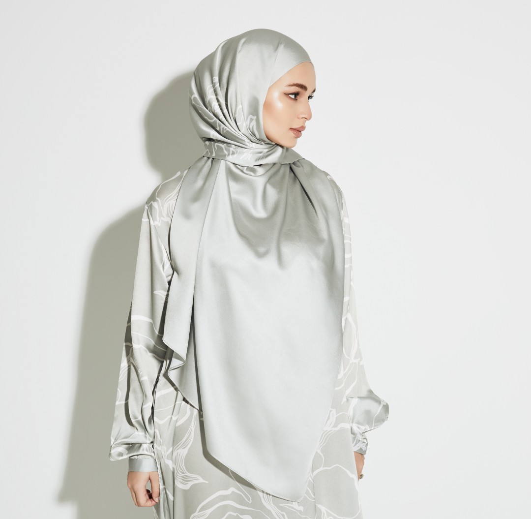 Printed Bra Saiz 34/75B, Women's Fashion, Muslimah Fashion, Hijabs on  Carousell