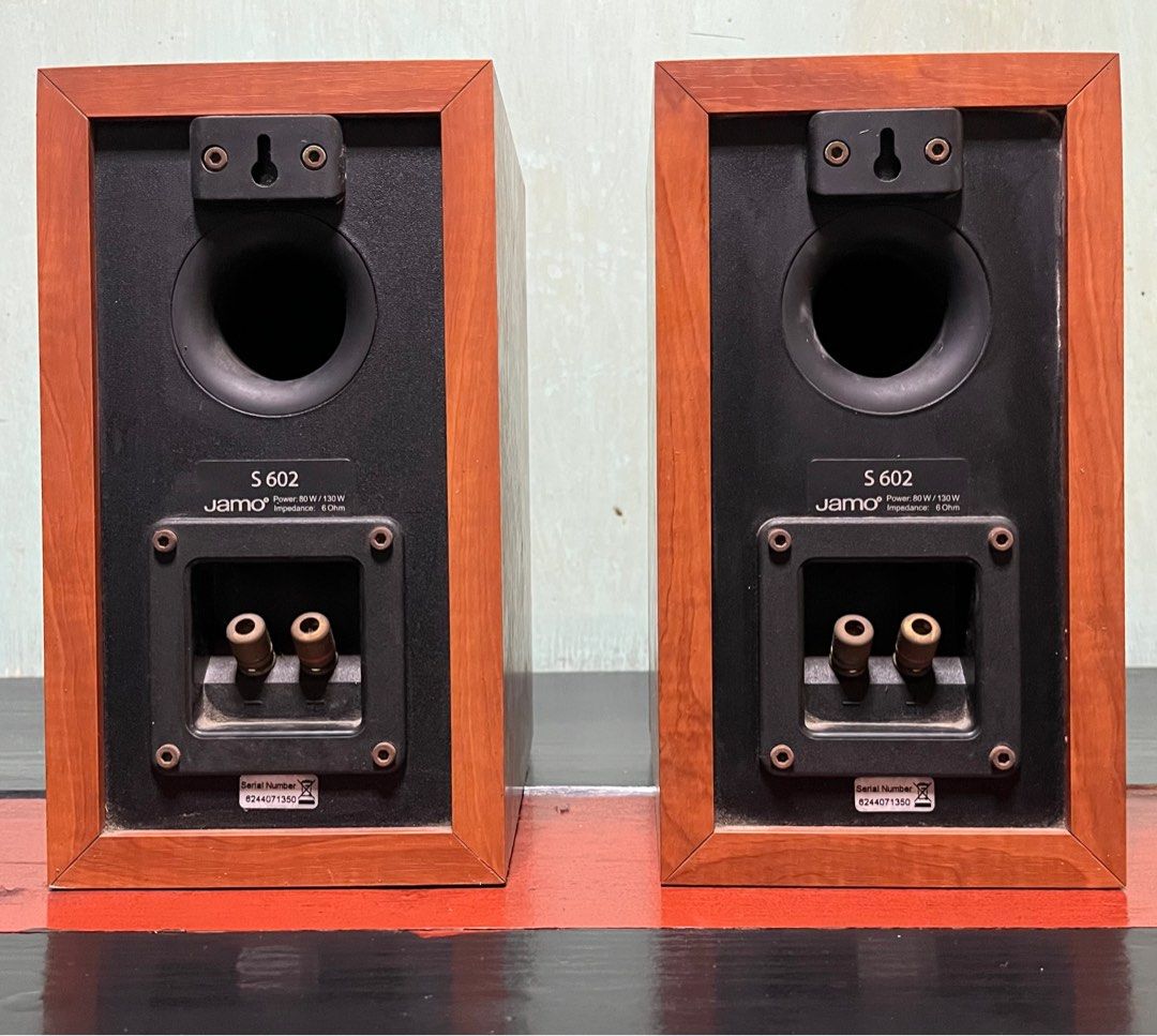 JAMO S602 BOOKSHELF SPEAKERS, Audio, Soundbars, Speakers & Amplifiers on Carousell