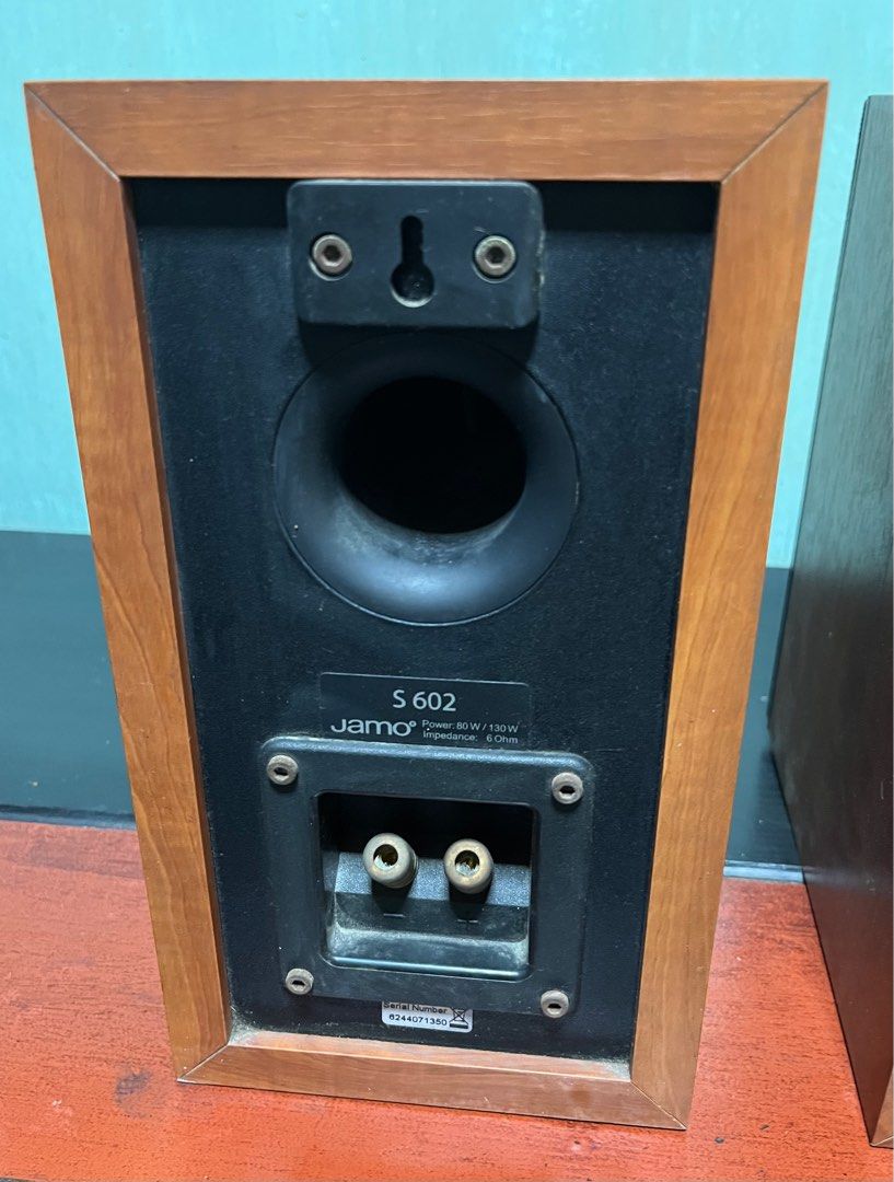 JAMO S602 BOOKSHELF SPEAKERS, Audio, Soundbars, Speakers & Amplifiers on Carousell