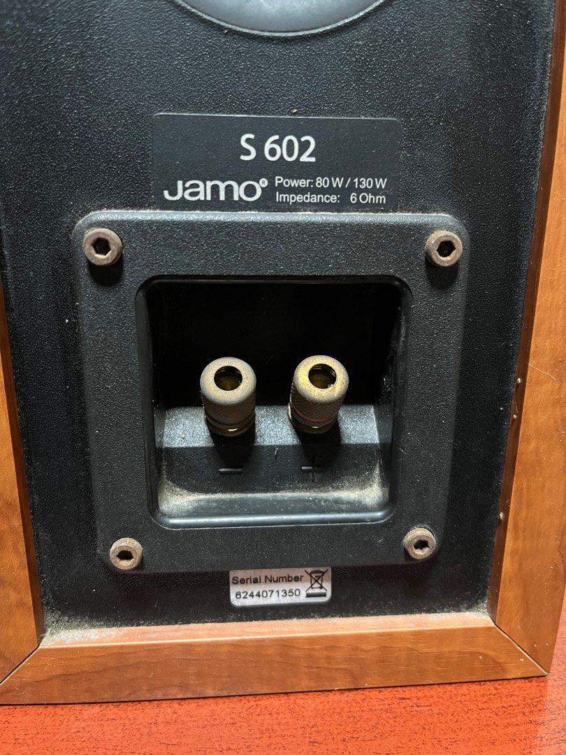 JAMO S602 BOOKSHELF SPEAKERS, Audio, Soundbars, Speakers & Amplifiers on Carousell
