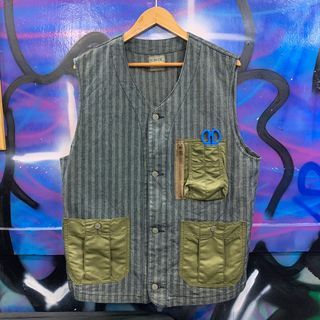 Kojima Genes utility vest